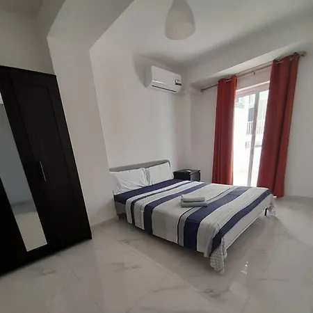 Seafront Apartment-room 3